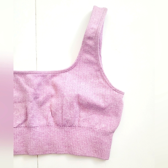 NWOT Ribbed Lavender Sports Bra - Picture 2 of 6